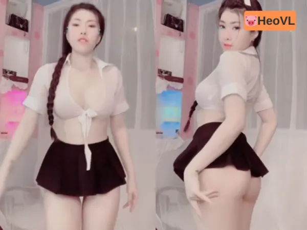 Tôi ước cặp mông em đặt lên con cặc của tôi